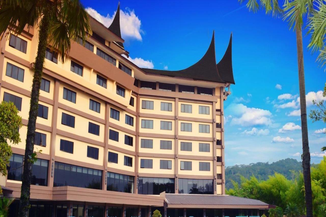 פדאנג Kyriad Bumiminang Hotel מראה חיצוני תמונה