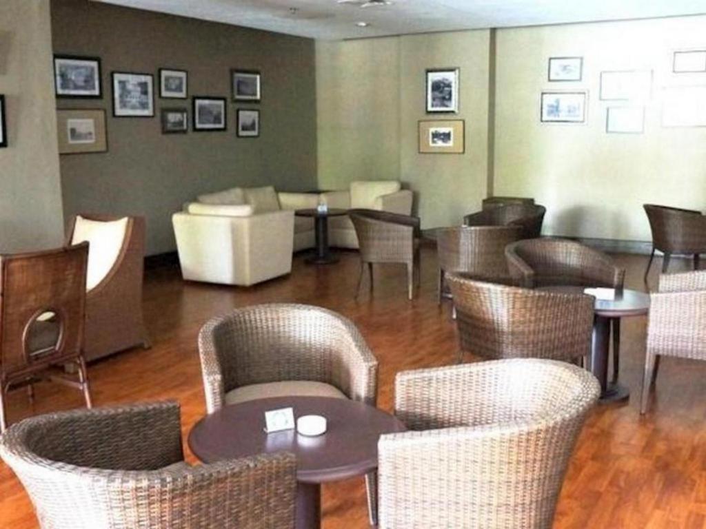 פדאנג Kyriad Bumiminang Hotel מראה חיצוני תמונה