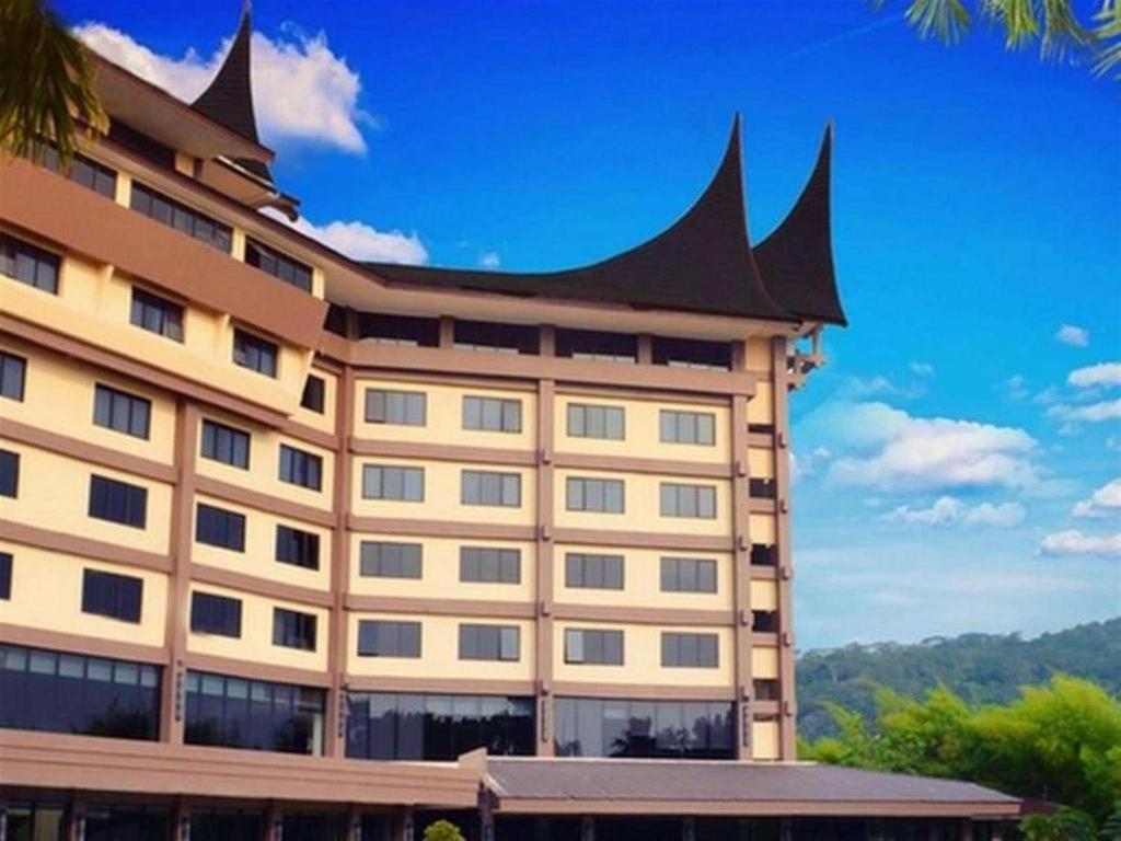 פדאנג Kyriad Bumiminang Hotel מראה חיצוני תמונה