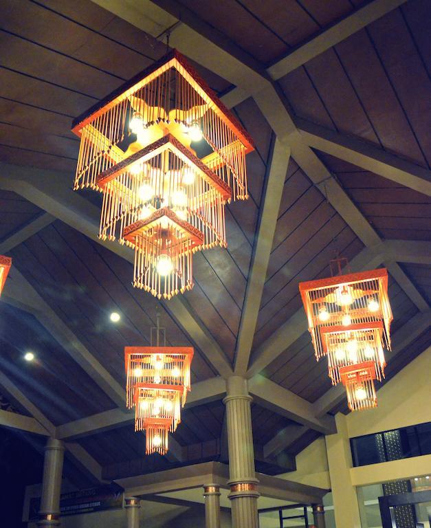 פדאנג Kyriad Bumiminang Hotel מראה חיצוני תמונה