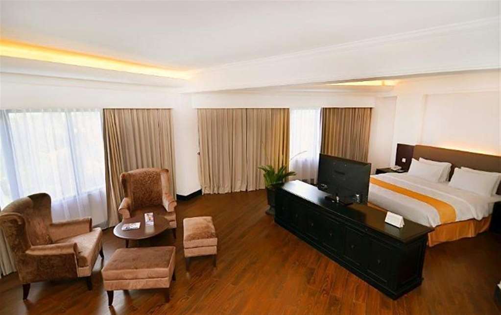 פדאנג Kyriad Bumiminang Hotel חדר תמונה